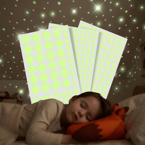 +300 estrellas fluorescentes para el cuartito